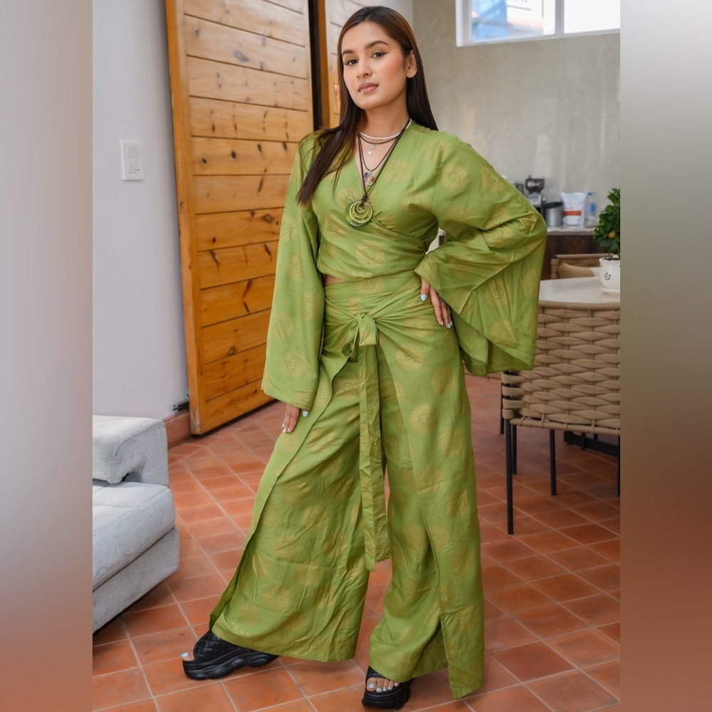 Wrap Around Pants and Butterfly Sleeves Open Front Top Set Green